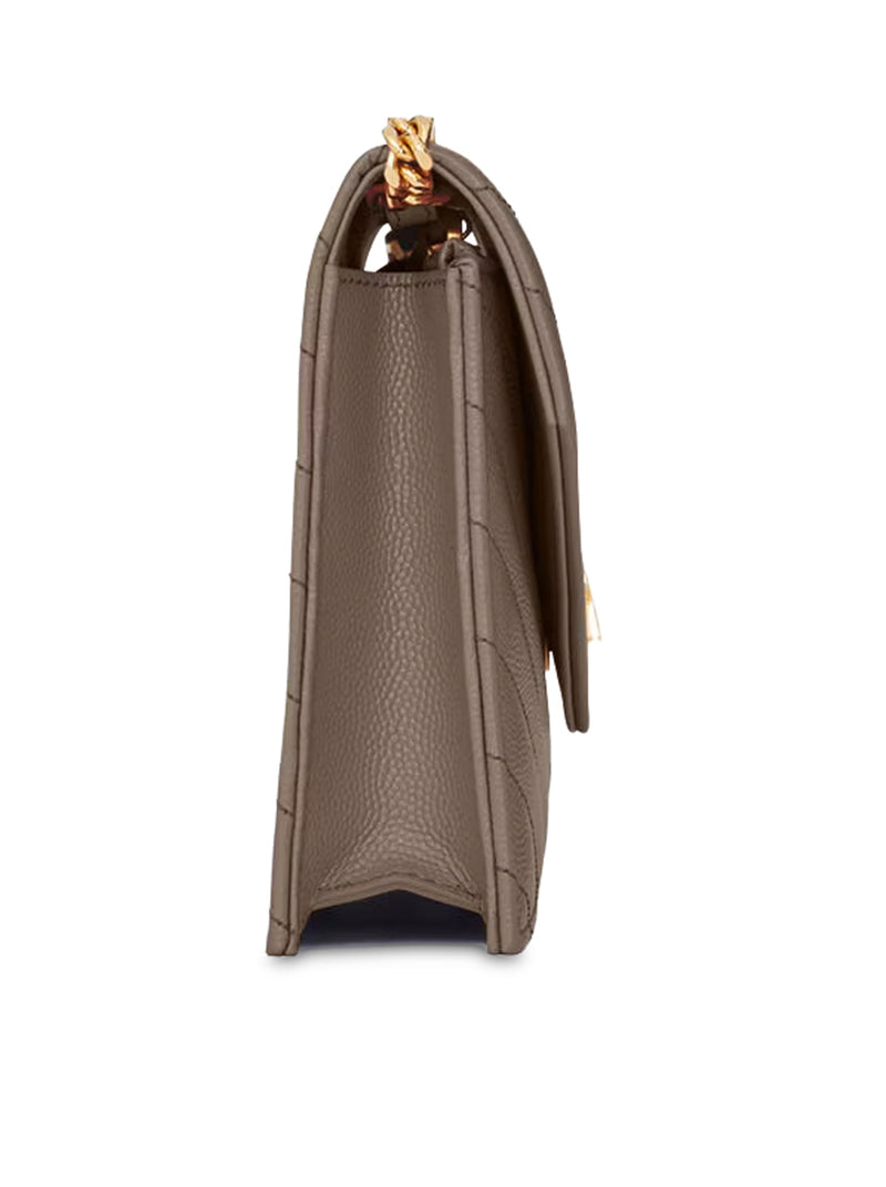 CASSANDRE ENVELOPE WALLET WITH CHAIN IN GRAIN DE POUDRE EMBOSSED LEATHER