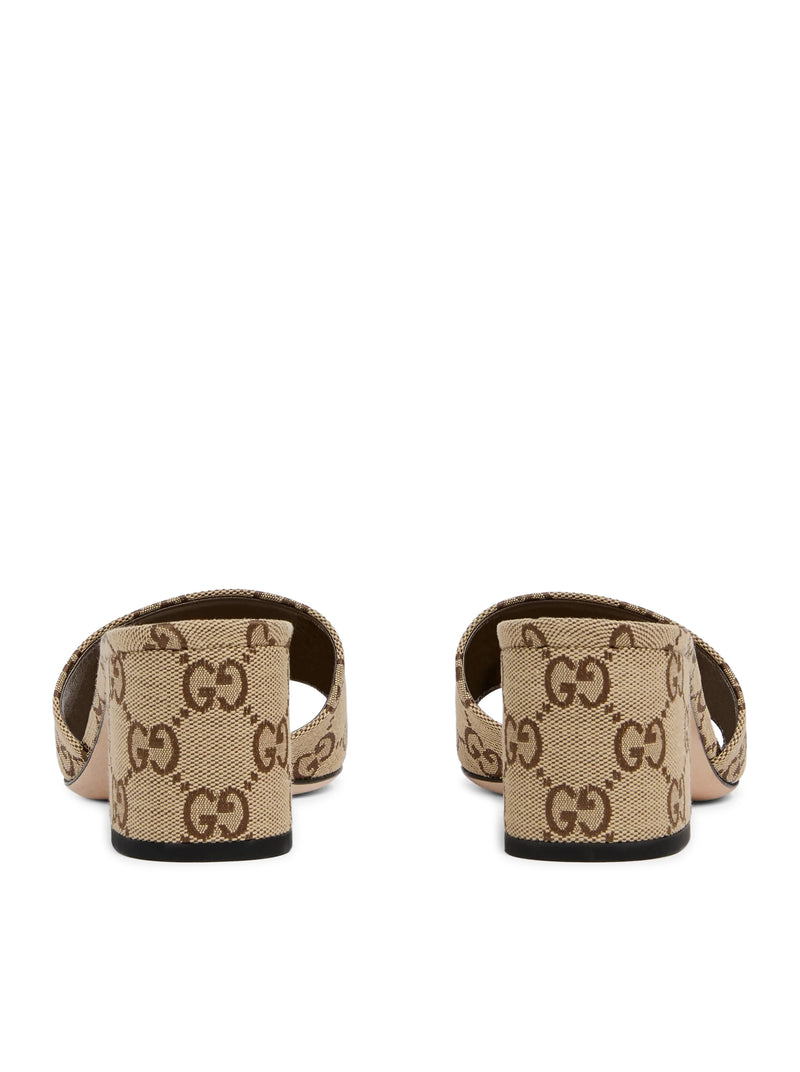 SLIDER SANDAL WITH HOOK