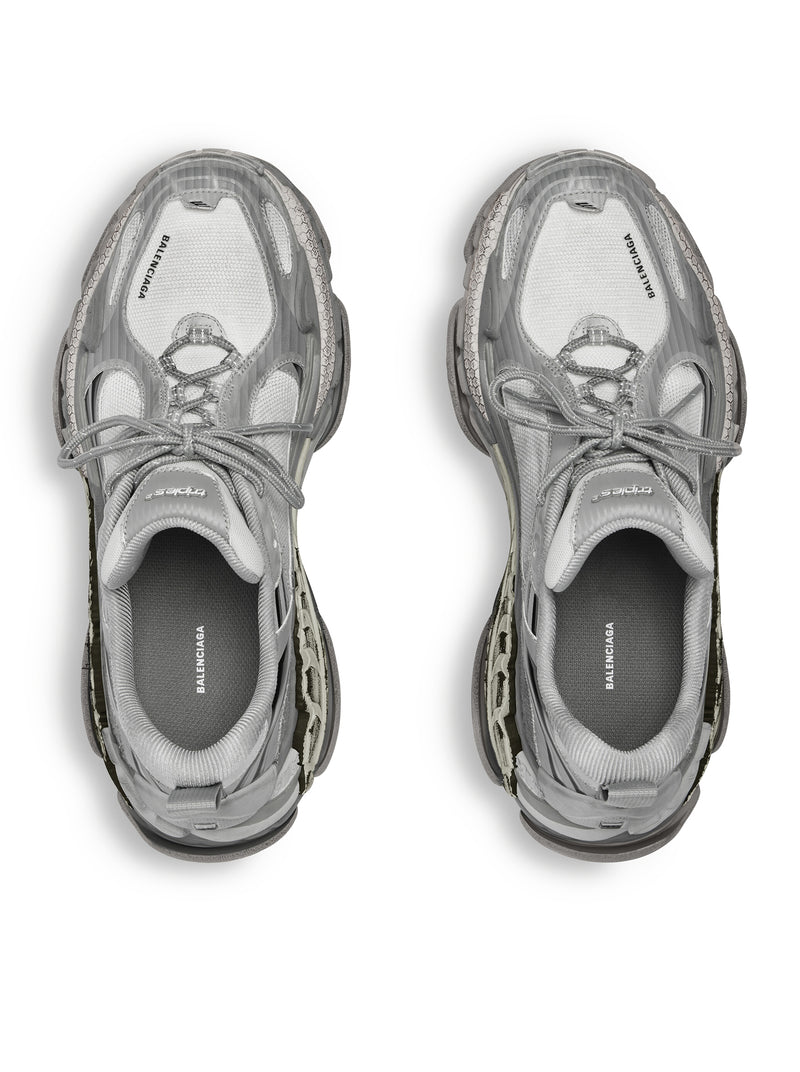 TRIPLE S SNEAKER IN GREY