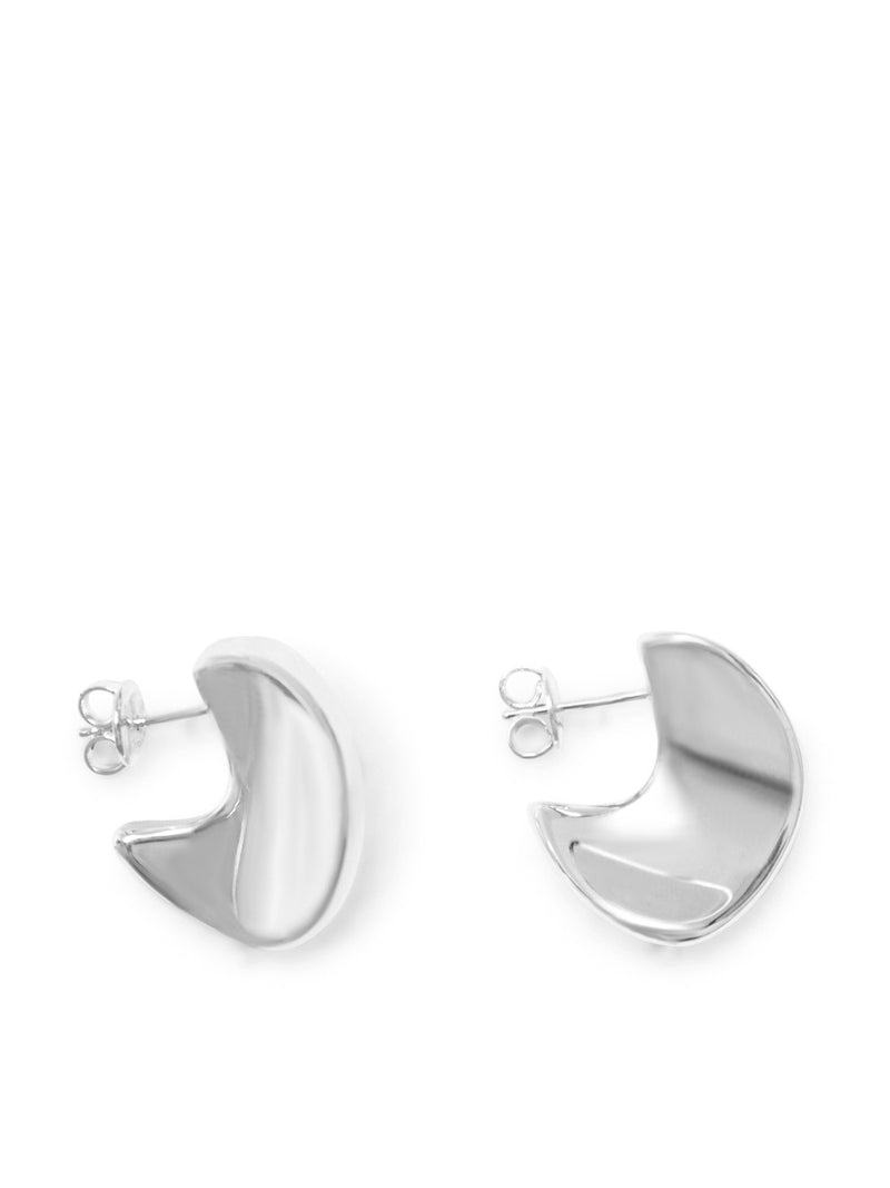 SILVER EARRINGS WITH A GEOMETRIC DESIGN