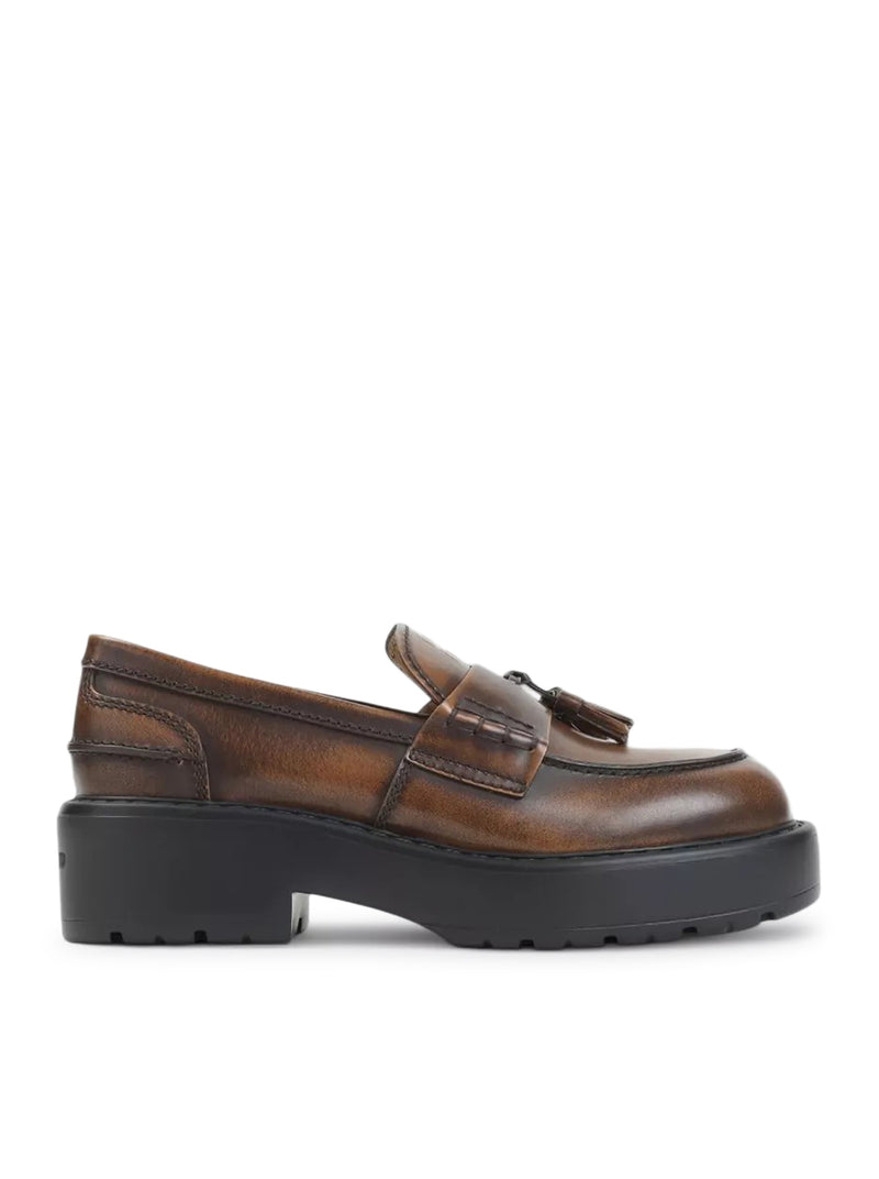 SMOOTH LEATHER LOAFERS WITH TASSELS