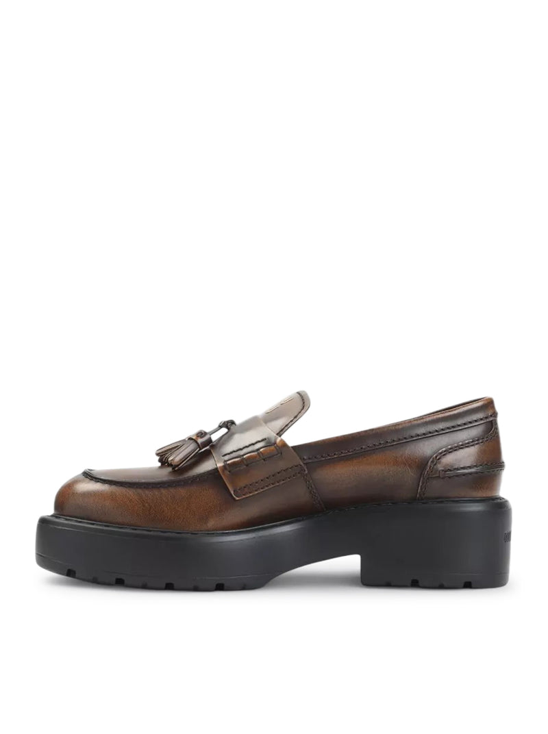 SMOOTH LEATHER LOAFERS WITH TASSELS