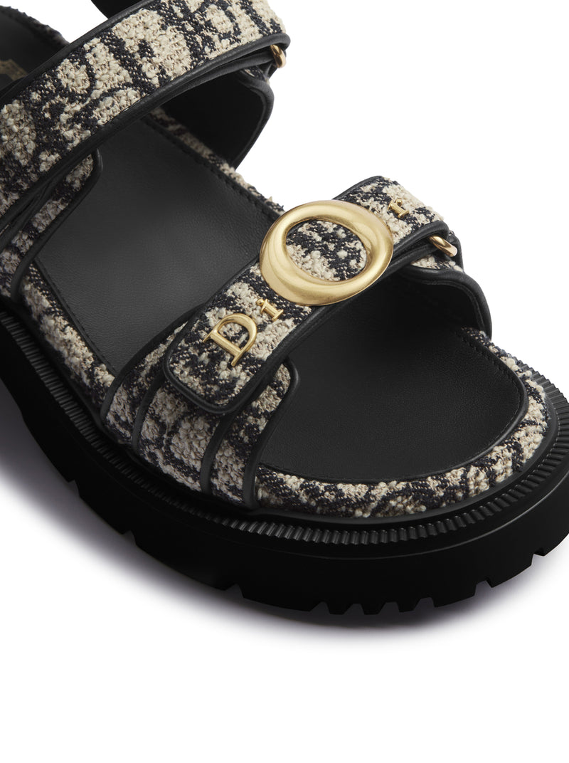 SPONGY DENIM PLATFORM SANDALS