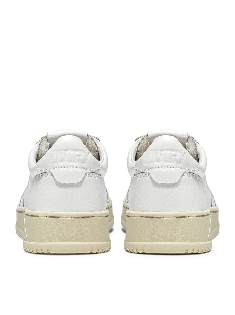 MEDALIST LOW SNEAKERS IN WHITE LEATHER