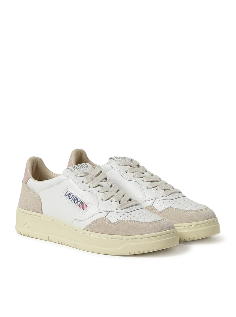 MEDALIST LOW SNEAKERS IN WHITE AND POWDER LEATHER AND BEIGE SUEDE