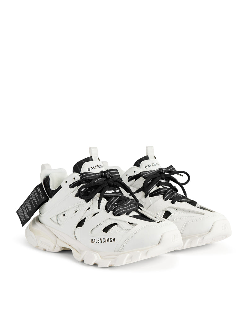 SNEAKER TRACK SHIRT