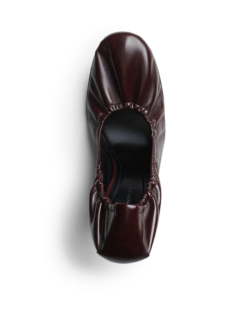 PUCKER PUMP 100 IN BURGUNDY LEATHER