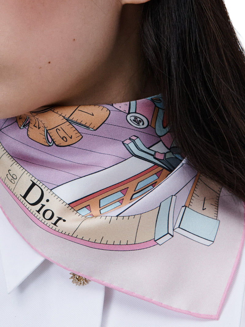 LIGHT PINK AND MULTICOLORED SILK TWILL SQUARE SCARF