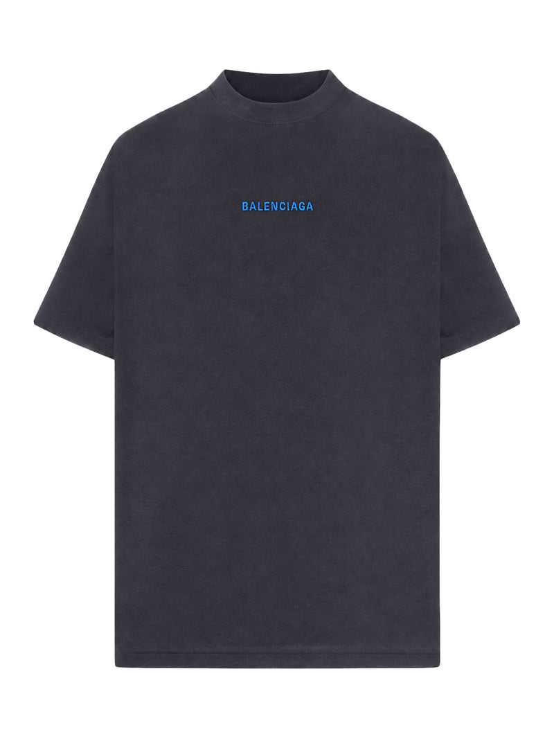 MEDIUM FIT BLACK T-SHIRT WITH BLUE LOGO