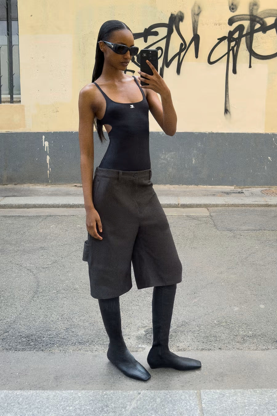 COURREGES DONNA