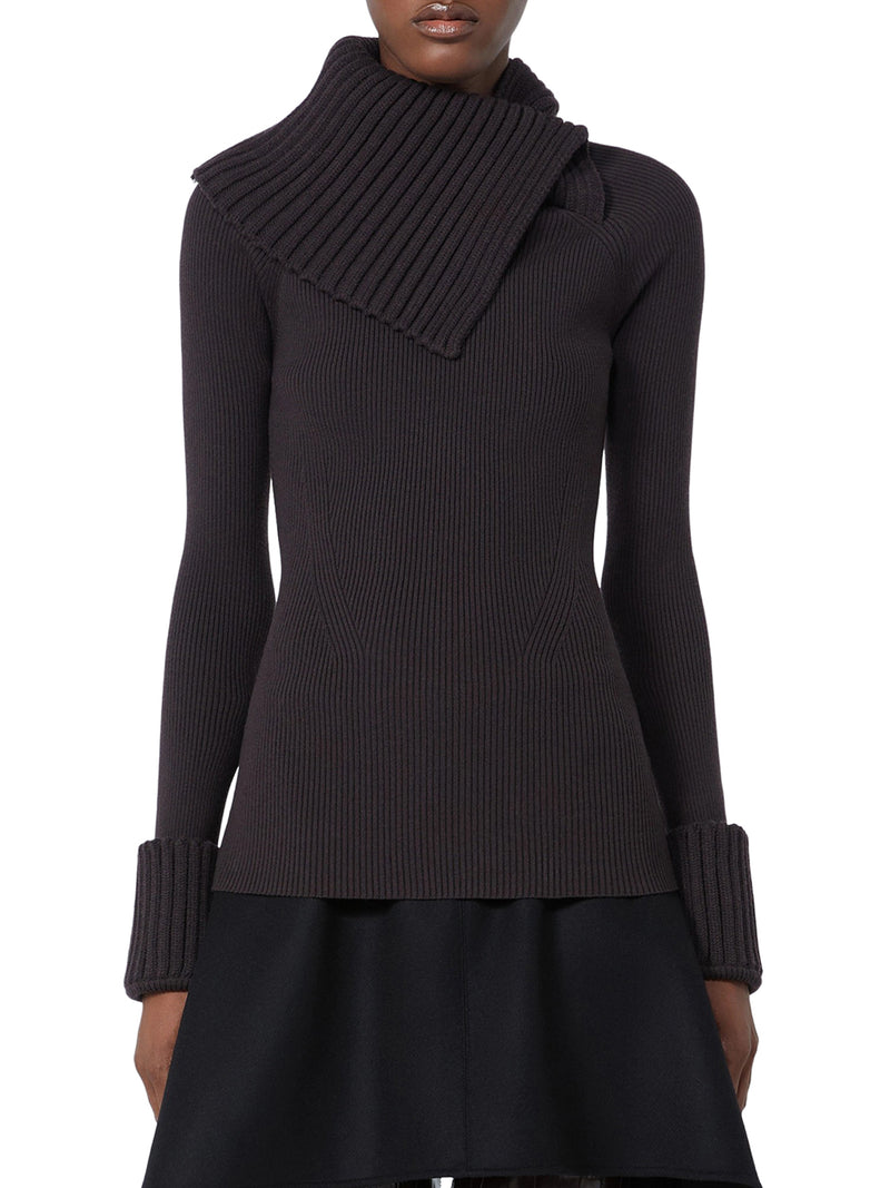 FITTED STRETCH WOOL SWEATER