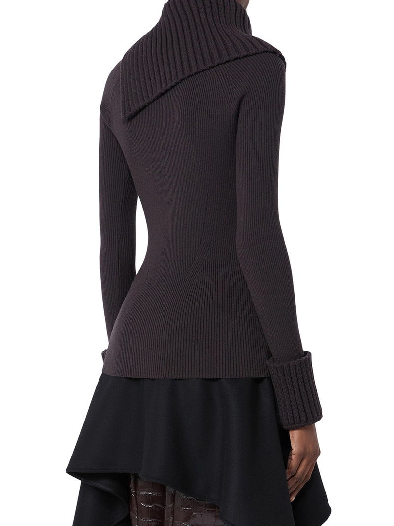 FITTED STRETCH WOOL SWEATER