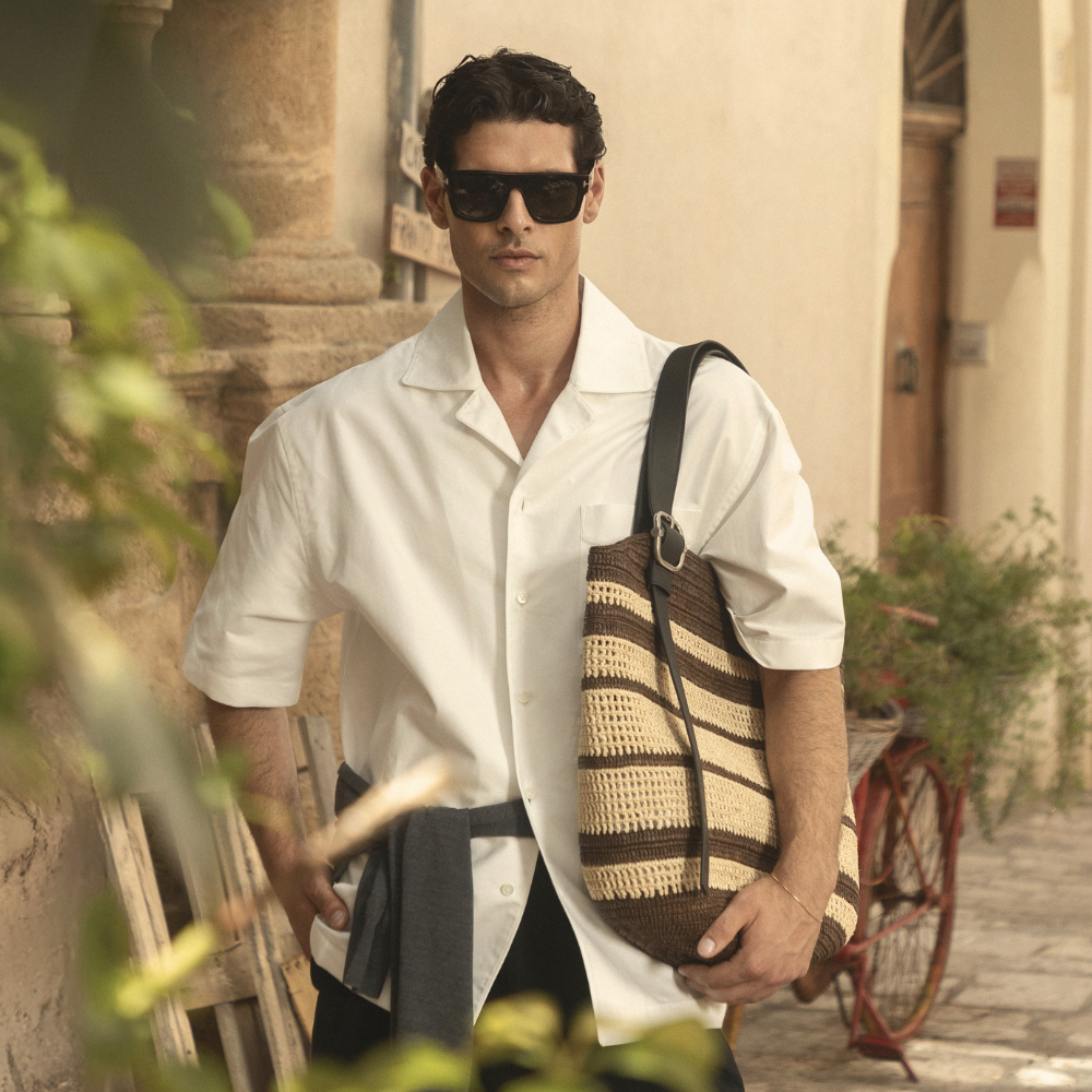MAN