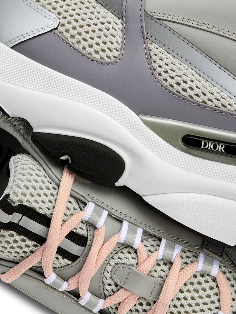 b22 sneakers