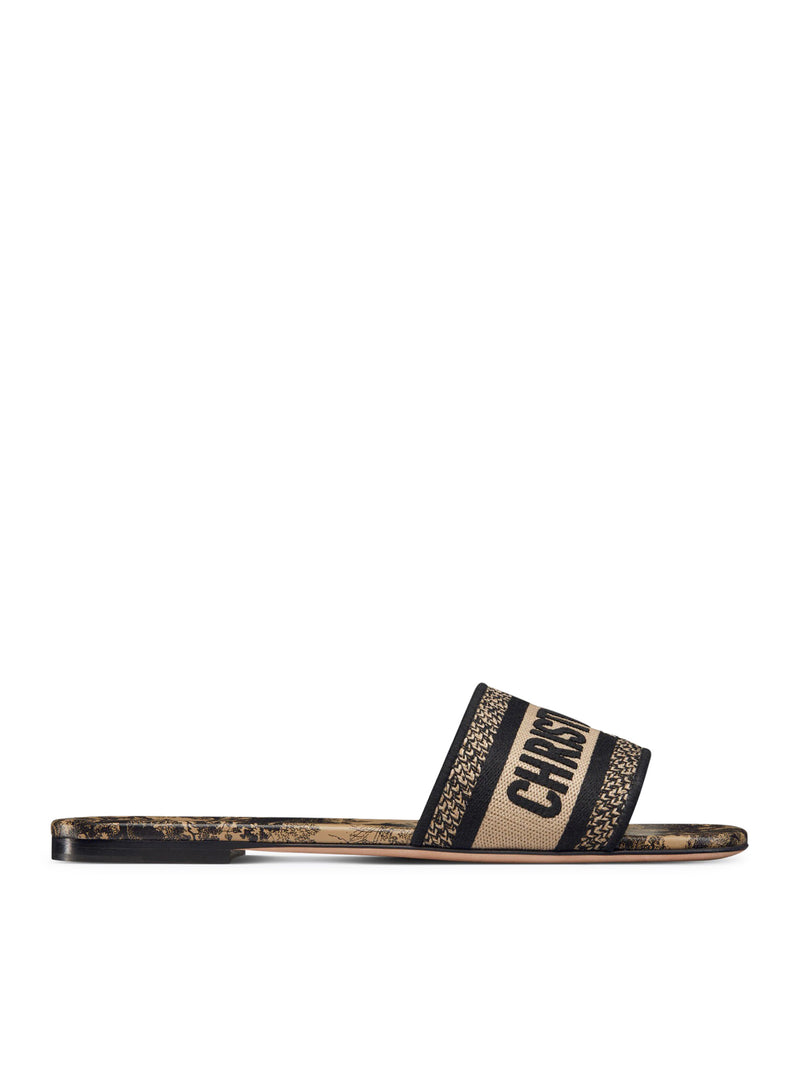 DWAY SLIDE