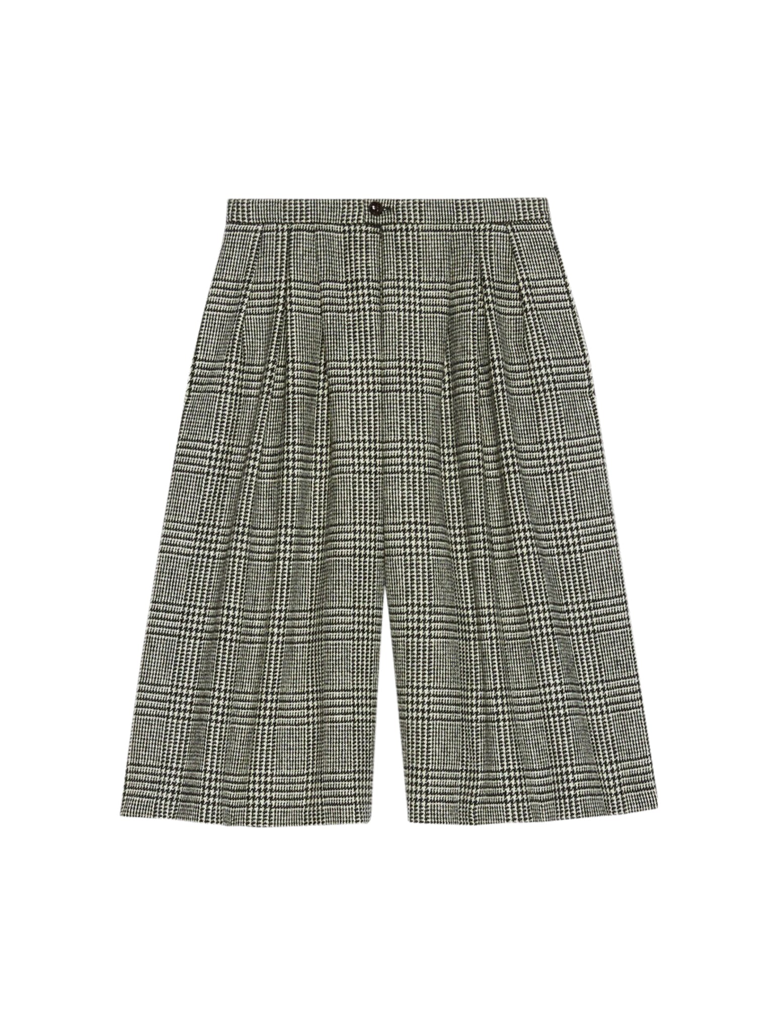 Pleated shorts and Prince of Wales check
