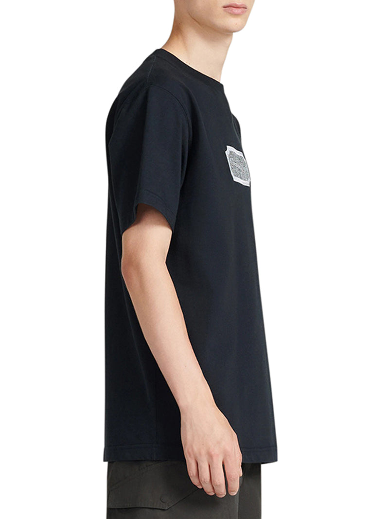 COMFORTABLE FIT T-SHIRT