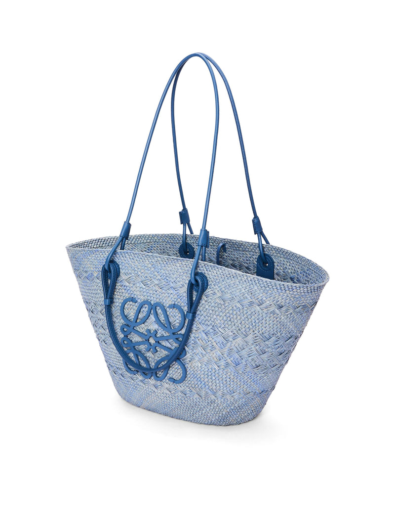 Anagram Basket bag in iraca palm and calfskin