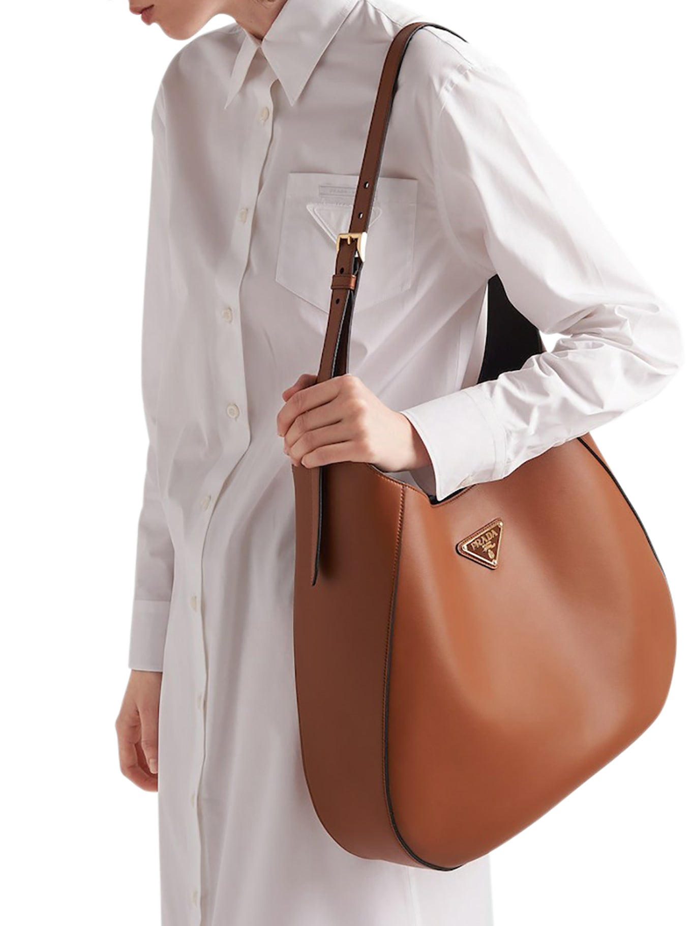 Large shoulder bag in leather