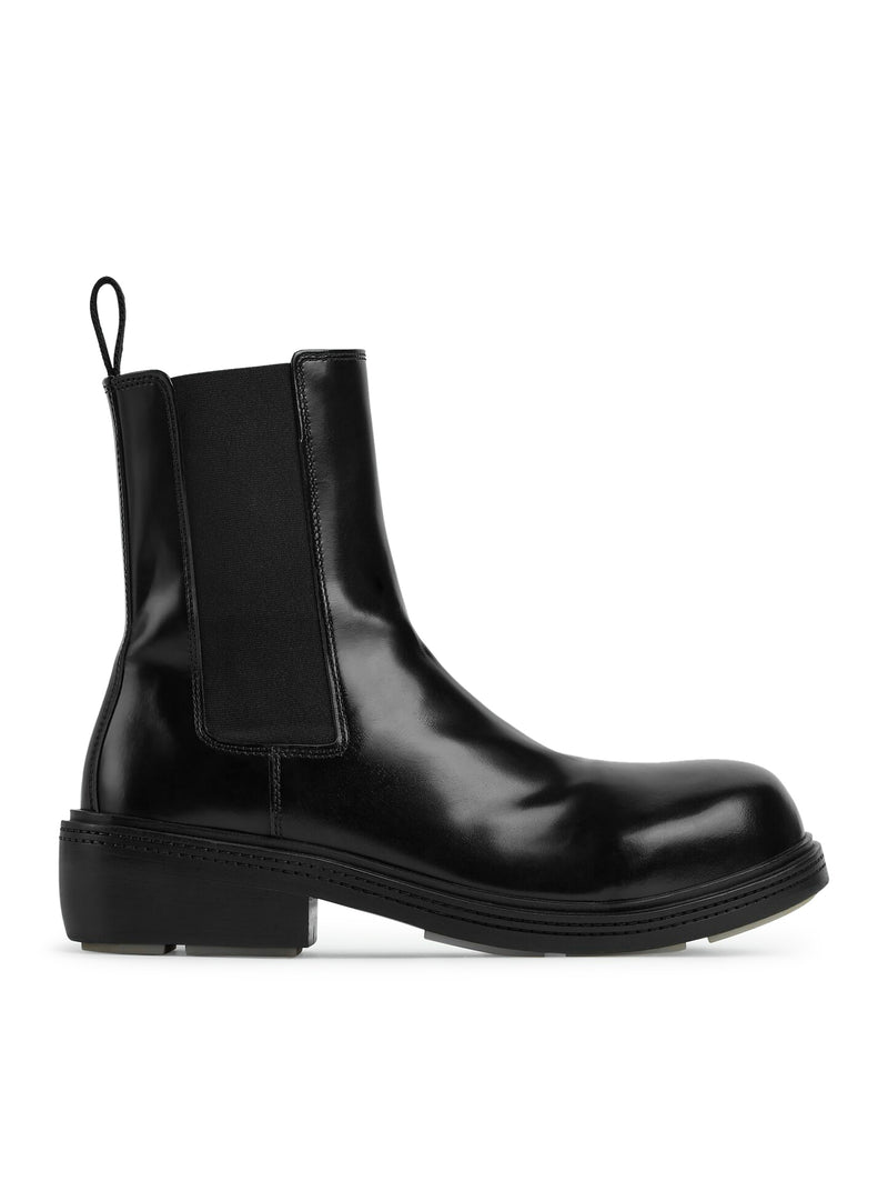 Boots Man – Suit Negozi Row