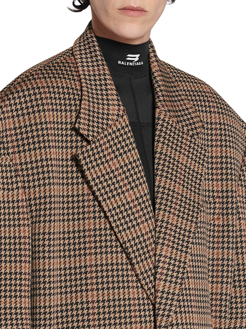 Tailored knit jacket with beige houndstooth pattern