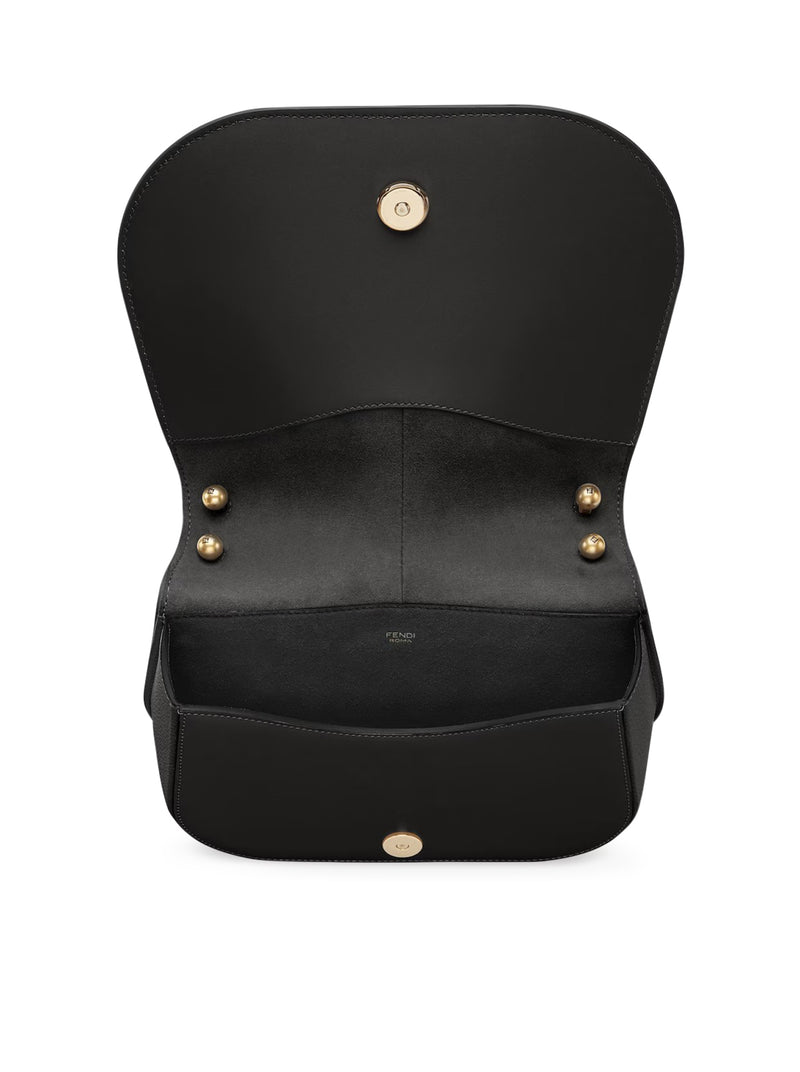 Bag in smooth and black grained leather