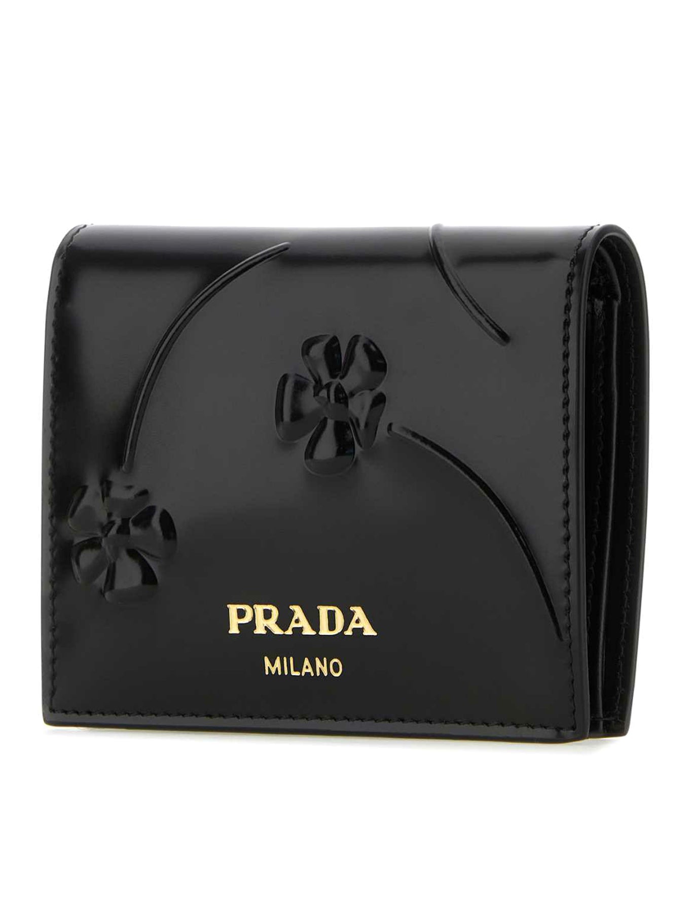 WALLET IN PATENT LEATHER