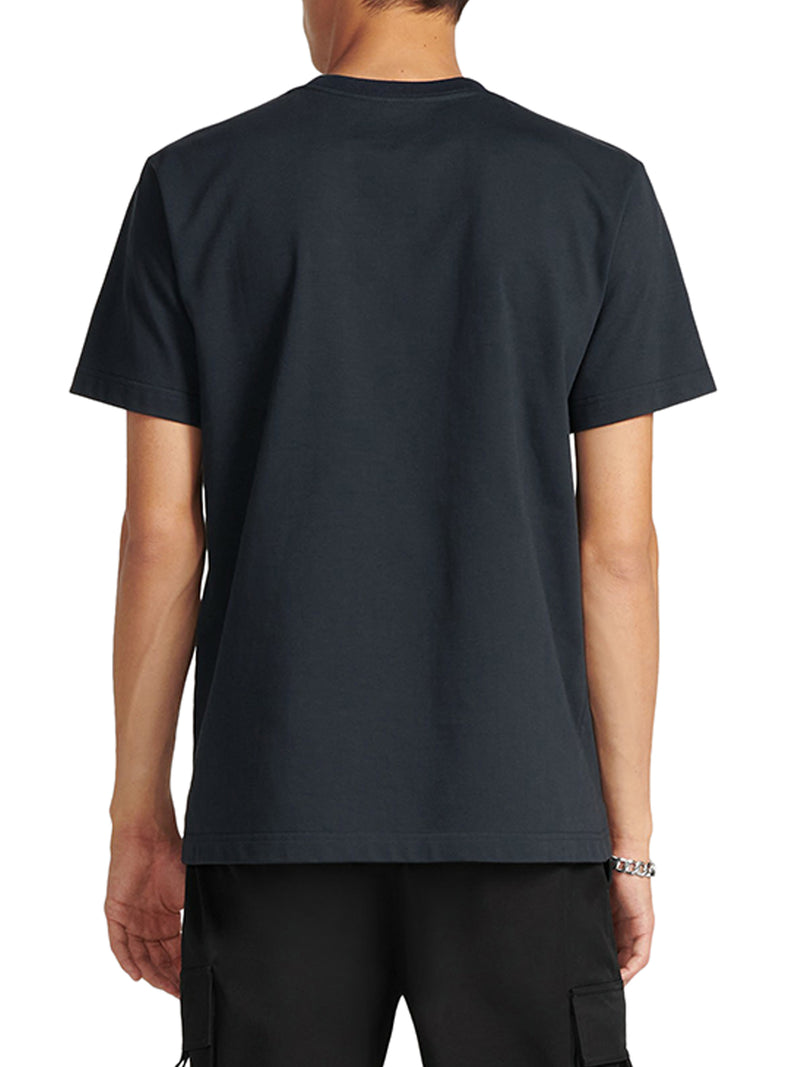 T-SHIRT WITH COMFORTABLE FIT