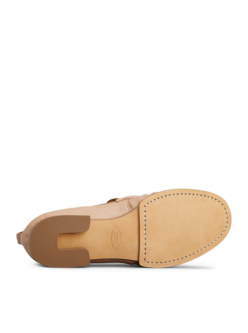 Leather moccasin