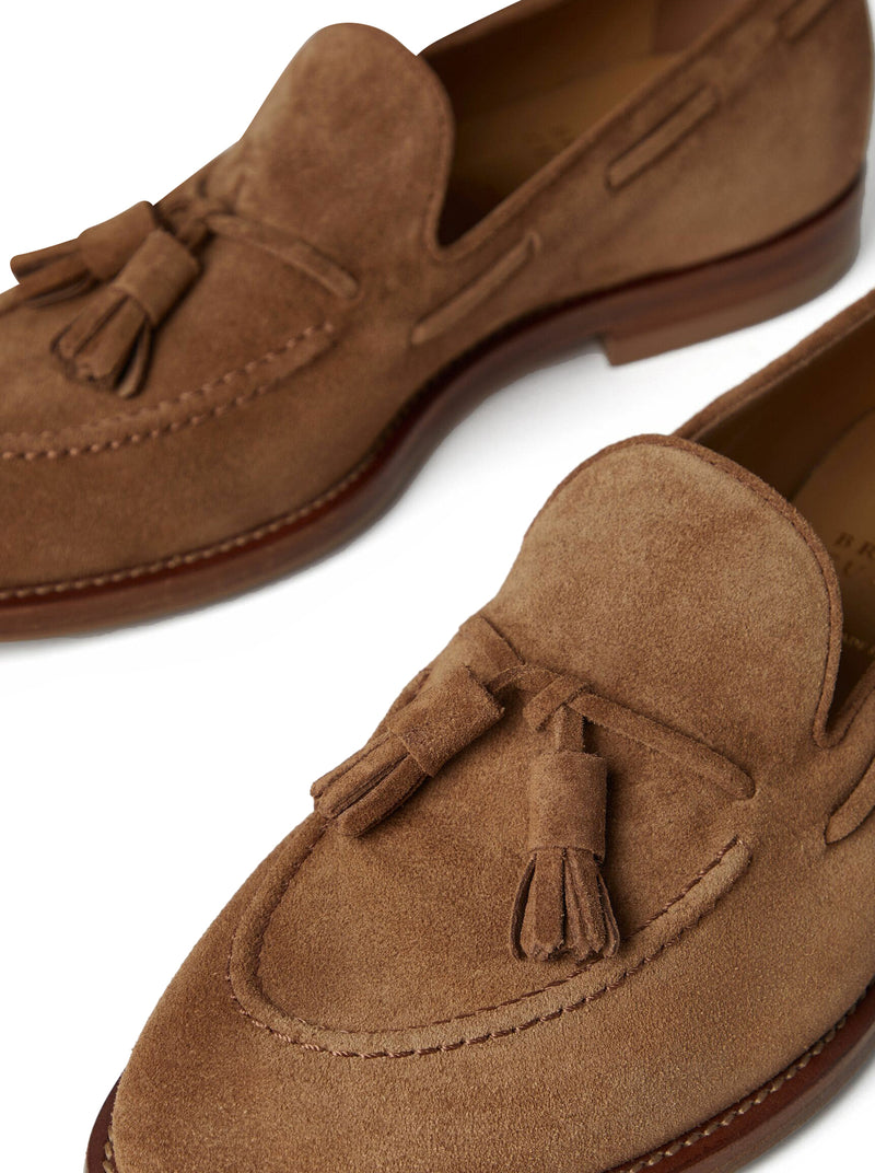 Loafers with tassel